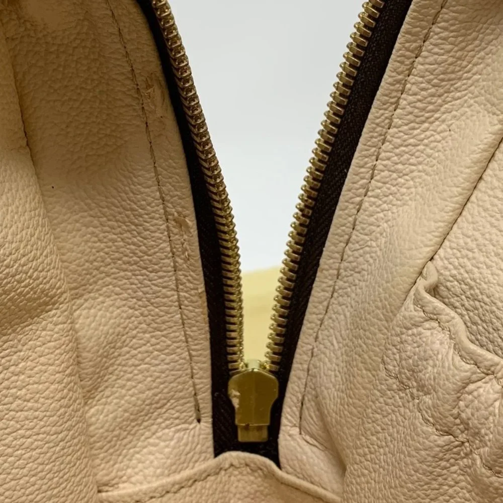 Louis Vuitton Spontini Handbag Monogram - Picture 13 of 15